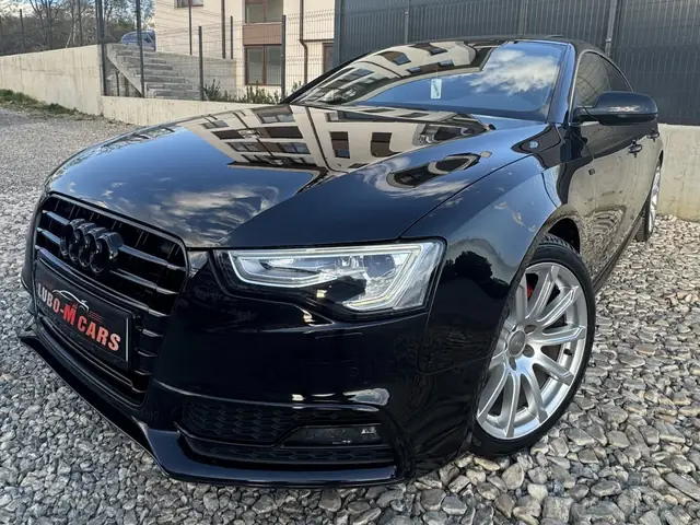 Audi A5, черен, 2014 г. – снимка от автокъщата