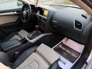 Audi A5 2010 г., сив – снимка 11