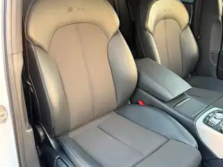 Audi A6 2017 г., бял – снимка 15