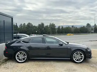 Audi A7 2017 г., графит – снимка 4