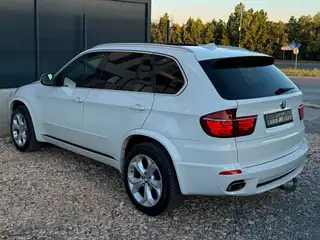 BMW X5 2012 г., бял – снимка 8