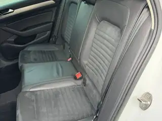 VW Passat 2016 г., бял – снимка 15